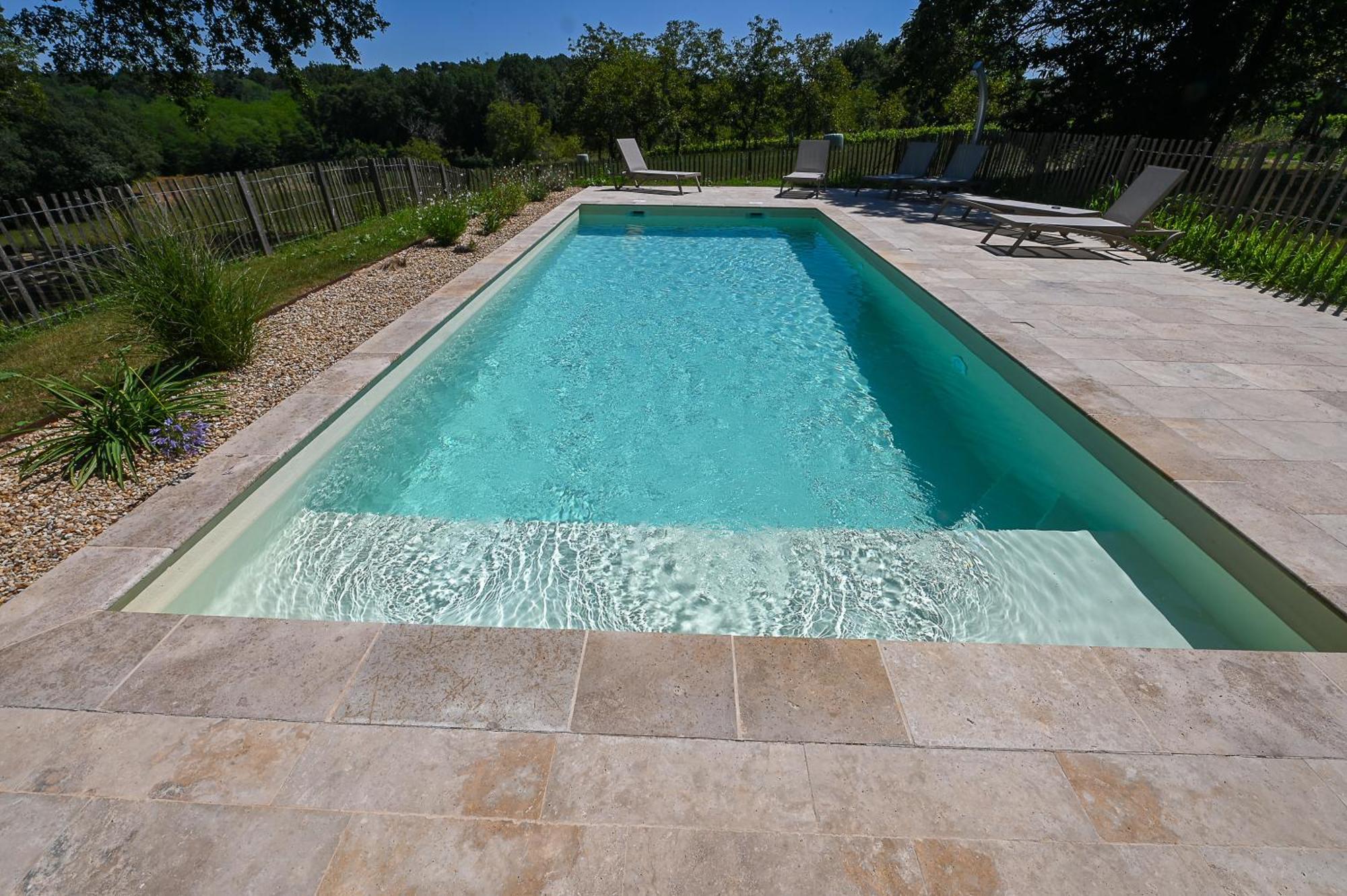 Gite Les Mareillauds - Piscine Salon Exterior foto